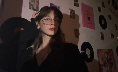 WildPeachh ✨Meeeee✨ Gambar 3