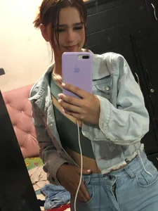 MelodyMansson Good morning, my forbidden desire… ☀️🔥 From 9:00 AM to 5:00 PM (Colombia time), I’m here, ready to Foto 2