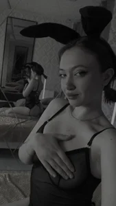 SofiaOyerbach Public Pic