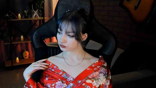 LiliLuna: Public ( 3 фото)