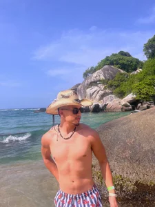 Aaronfox_x pleasant weekend Pic 2