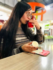 Eva_Macalliter A date with myself.❤️ Foto