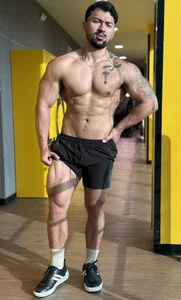 Regan__ Public Immagine  4