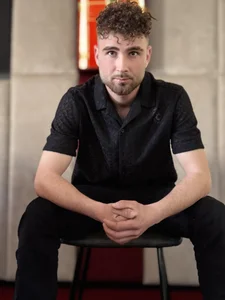 KyloEast My first photoshoot Bilde 3