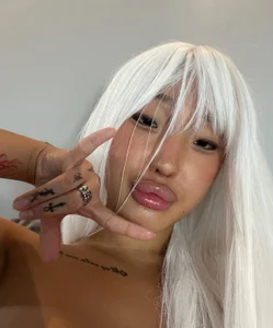 EIeniVanwart: Another cool wig look ( 4 фото)