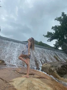 AshelyPeakes Public Pic