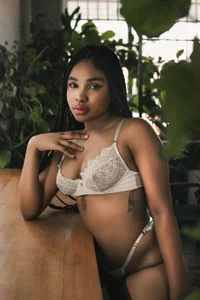 AriaFoster Exploring sensuality!🍦💕 รูป  3