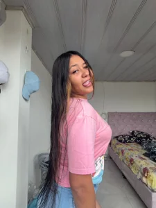 _Violetteee_ Public Pic 4