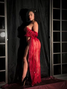 AlessaRomero Crimson Nights Pic 3