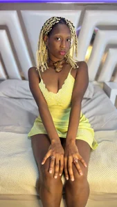 EvelynDivine Public Poză 4