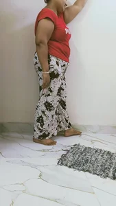 KissMeKavya Public Kuva