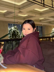 AlberthaEscue a good evening requires sacrifices Pic 4