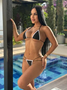 MileyCruz_ 💦Summer Glow💙 Pic 3