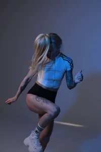 Jackie_Swann Adidas harbass hah Poză 7