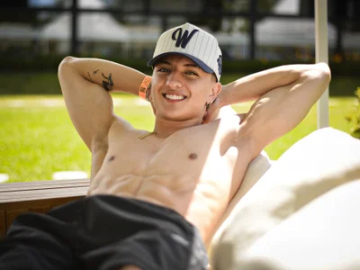 broly_becker Public Hình 3