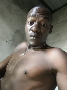 Kaizer1のJames Bandaの枚の写真