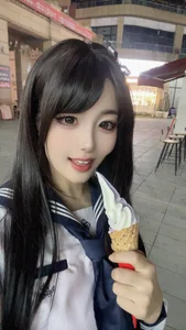 shine33-shuang Public Pic 3