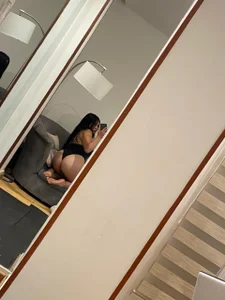 Mia_fox_07 Public Pic 5