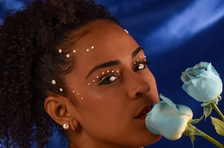 TabyJhonson Sexy Damsel 💙 Foto 4