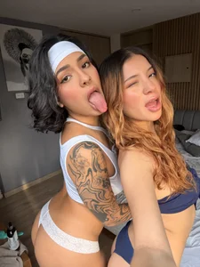 LucyRivera Alice and I 💋👯‍♀️ Fotka 3