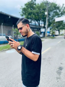 CoreyHurt Public Pic 6