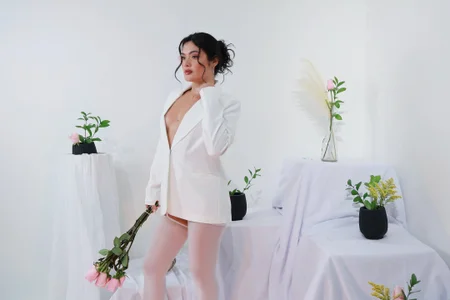 GiaFerrara Garden of Intimacy Pic