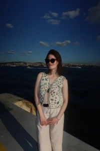 Elena__Elle Public Pic 2