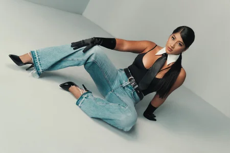 JessicaWilliams1 Denim. Pic 6