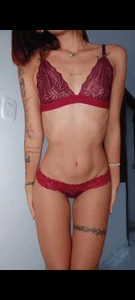 alexandrabootty light lingerie on my fit body  3টি ছবি