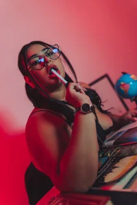 GabyRhodesのGaby naughtyの 8枚の写真