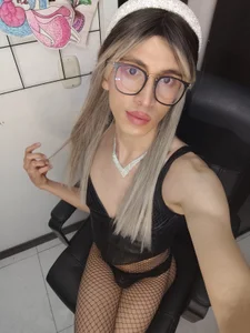 Andy_RosesYour girl in tights Bild 3