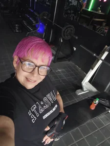 maturehot_65 El gym Pic