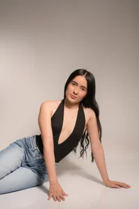 mia_slora you will love my curves and my waist  7টি ছবি