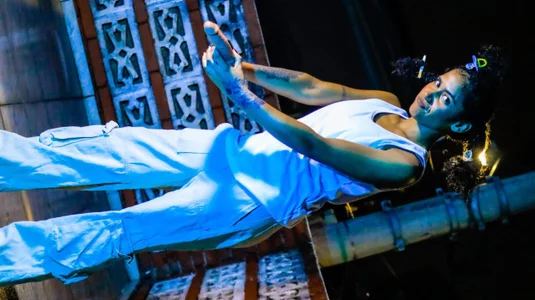 CintiaWalkerのthe neighborhood colleagueの 5枚の写真