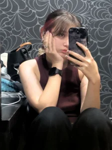 EvelinaKilner dangerous queen Pic 4