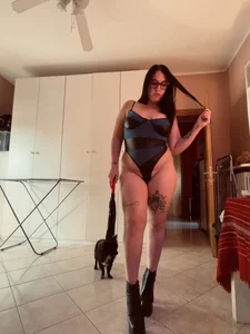 Walk Em Like A Dog