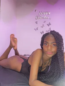 ShakiraThompss18 Sexy chocolate 🍫 Pic 3