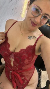 majo_tf 🔴 I'M ONLINE NOW 💜 Come say hi!” . fénykép