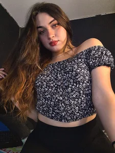 valen_thompson Public Bilde 5