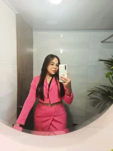 _Victoria_Collins My outfits รูป  6