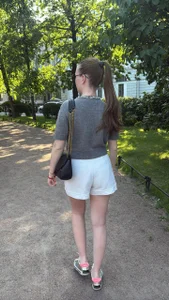 Lizza7 A little walk 🌿 зображення