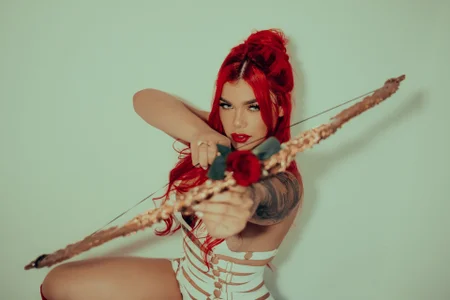 LeaThompsonSan valentin 2023 Bild 2