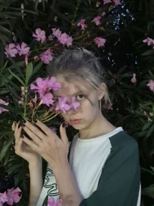 EngelAlman Flowers and me Pic 2