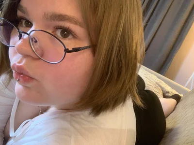 Maneela_Kennedy Public รูป  4