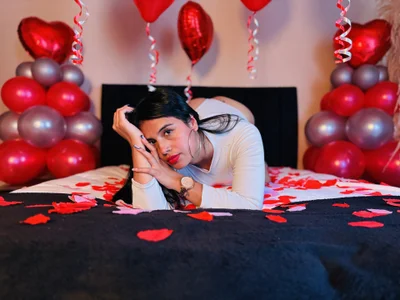 Sub_Scarlett 🌷 A tender look... a secret intention 💘 Bilde 7