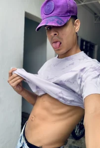 Lucky_boys__X kullanıcısının Elian 👺 albümü -  7 fotoğraf