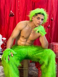 Steven_x94 Christmas charm Immagine  3