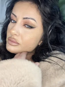 Jasmin0e Public Billede 2