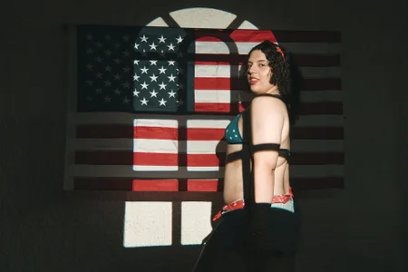 catleya_noire: Happy July 4💓💙🤍 ( 2 фото)