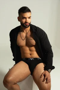 MarkHazze Public صورة واحدة|MarkHazze Public صورتان|MarkHazze Public  صور|MarkHazze Public  صورة